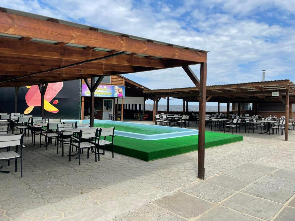 Спортохота Hotel Tcherkássi Exterior foto
