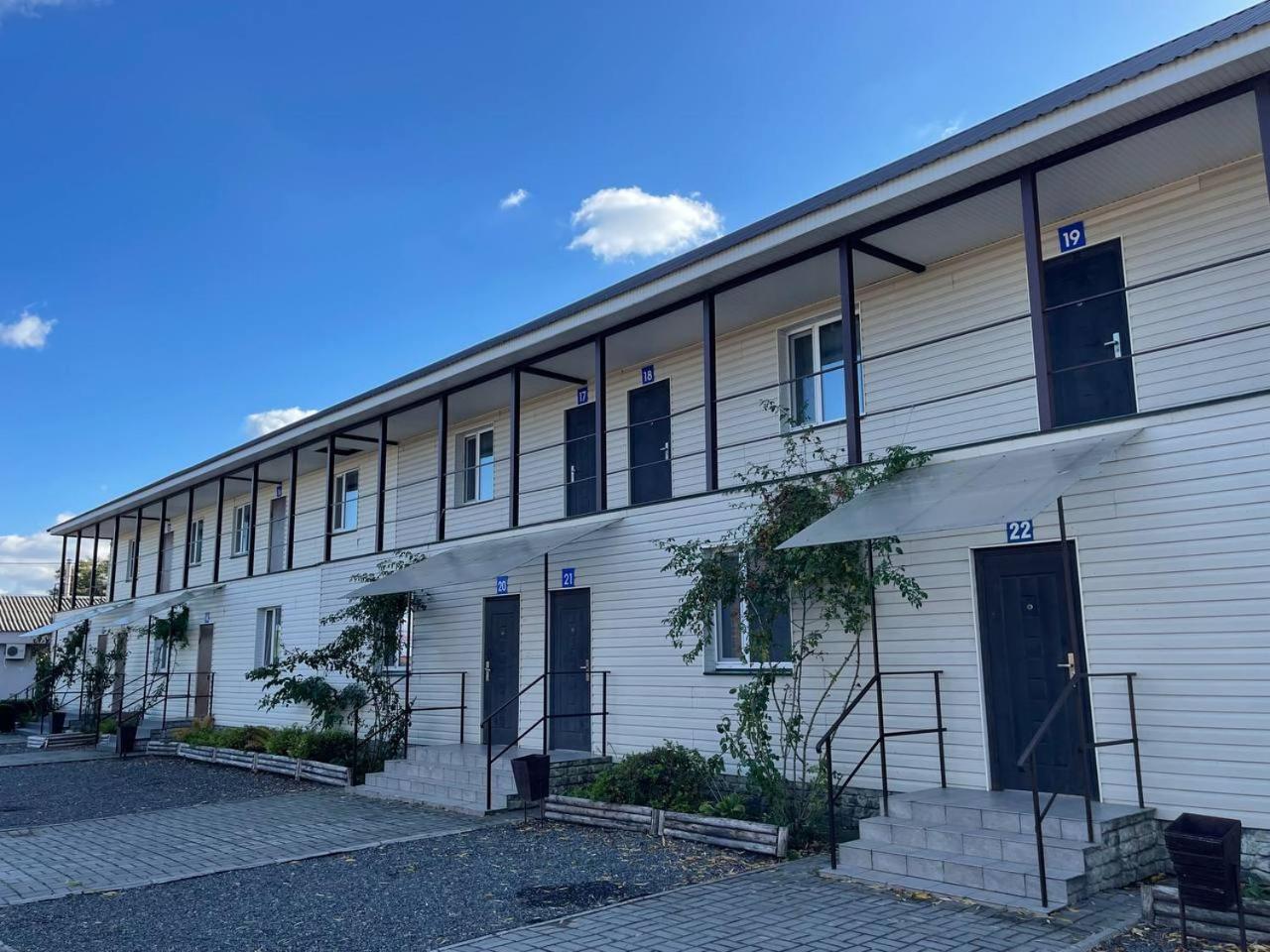 Спортохота Hotel Tcherkássi Exterior foto