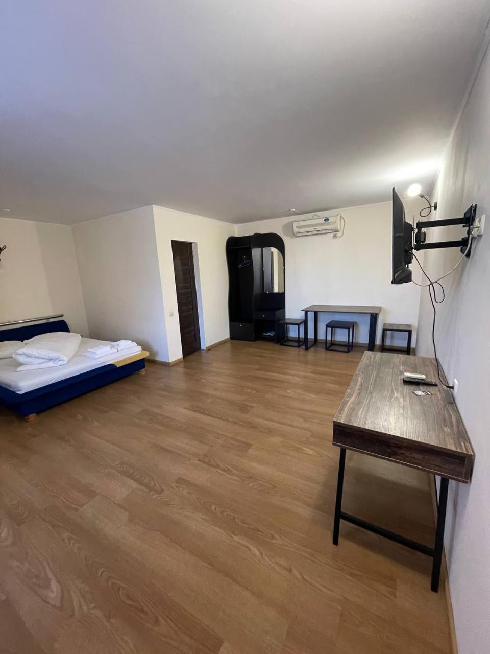 Спортохота Hotel Tcherkássi Exterior foto