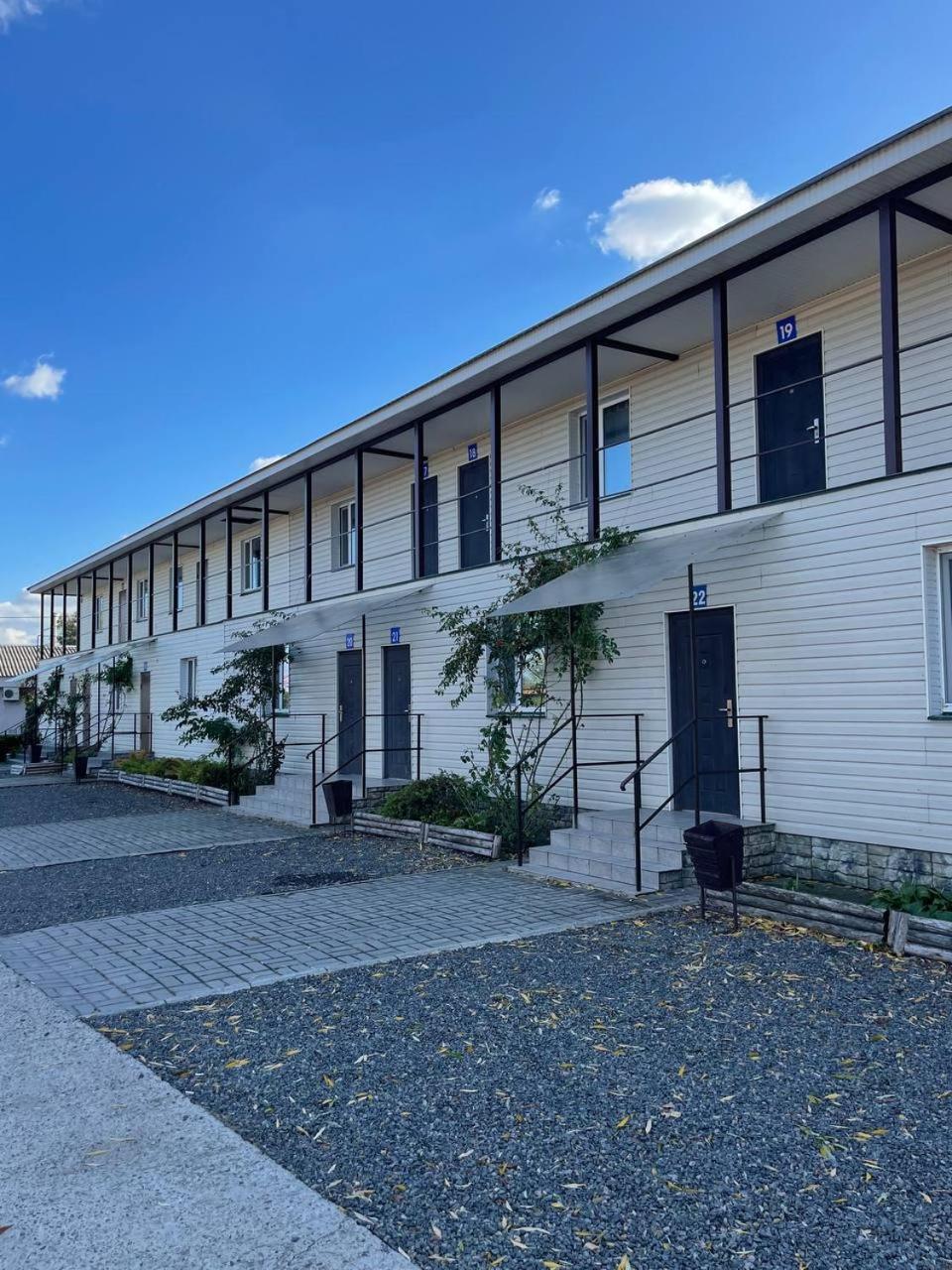Спортохота Hotel Tcherkássi Exterior foto